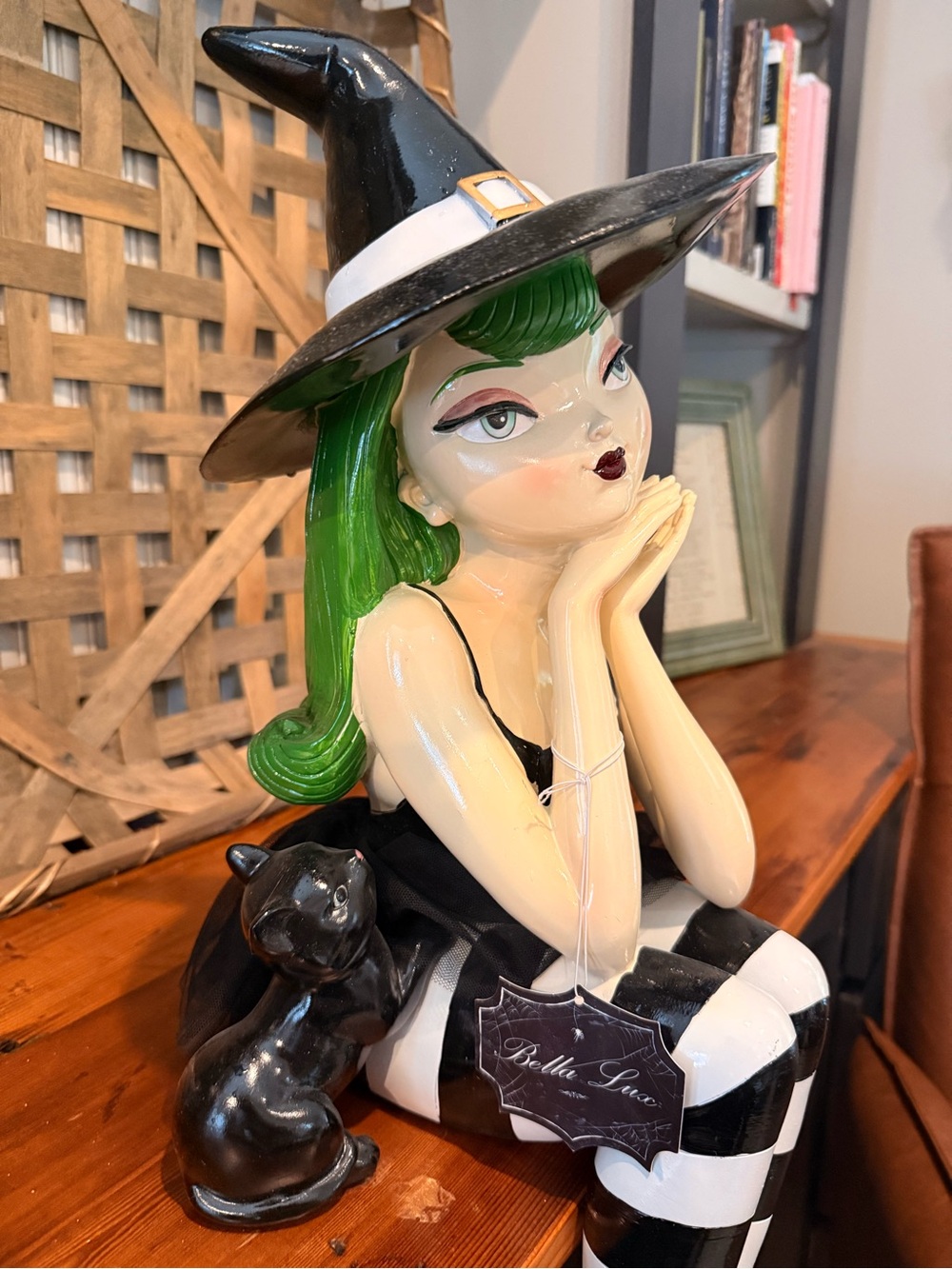 💚✨Bella Lux Green Hair Witch Viral Halloween Decor - Picture 5 of 7